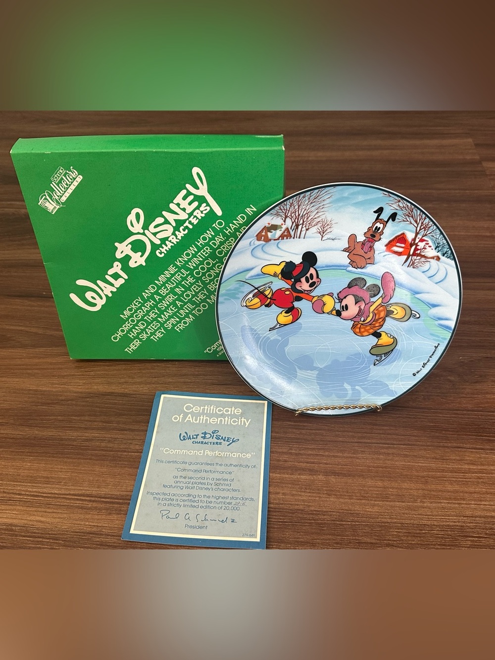 Vintage 1984 Schmid Disney Command Performance Collector Plate Box COA